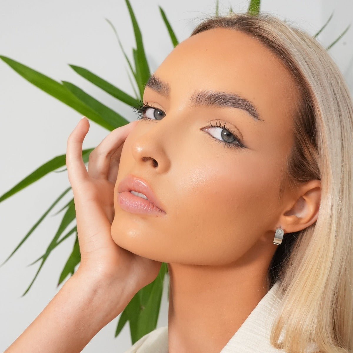 Brinco Square Charm Prata